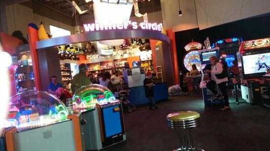 Dave & Busters — imagem 1 do acervo