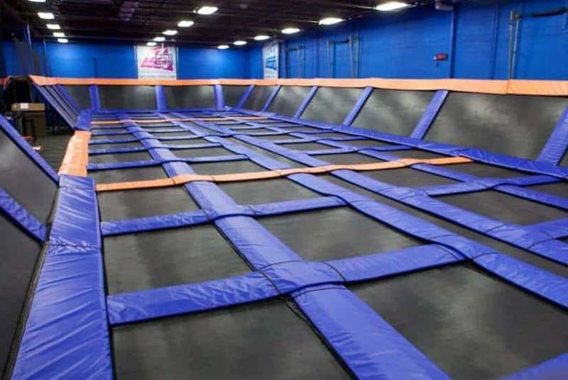 Sky Zone Trampoline Park — imagem 3 do acervo