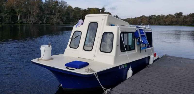 Tiny Houseboat Adventures